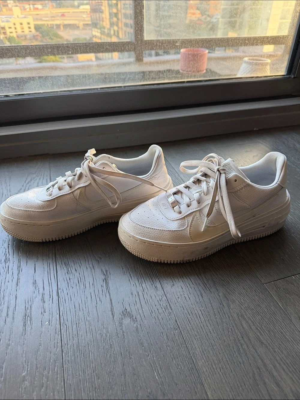Nike Air Force 1 PLTAFORM 'Triple White' Women’s